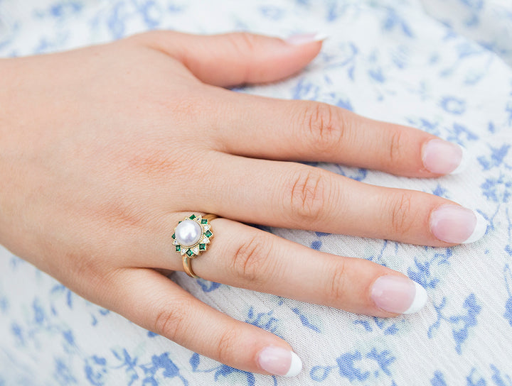 Art Deco Flower ring